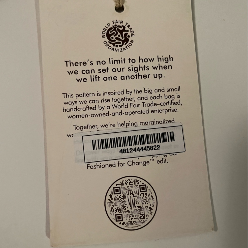 Neiman Marcus pouch - Picture 3 of 3